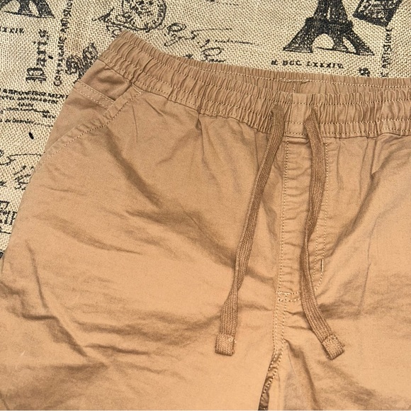 Vans Khaki Range Relaxed Elastic Pants Size XS
Excellent Condition - Picture 10 of 16